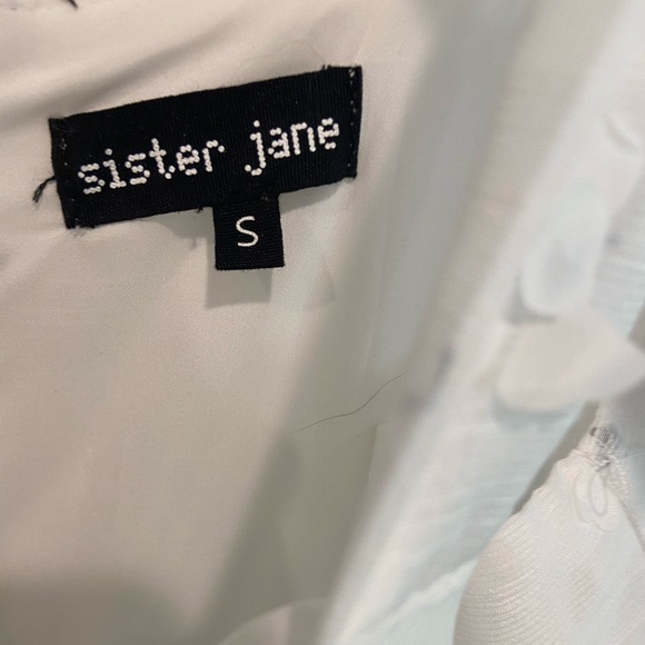 Sister Jane. Almond Blossom White dress. Tiered. Bow shoulders. Small. NWOT - Picture 6 of 10